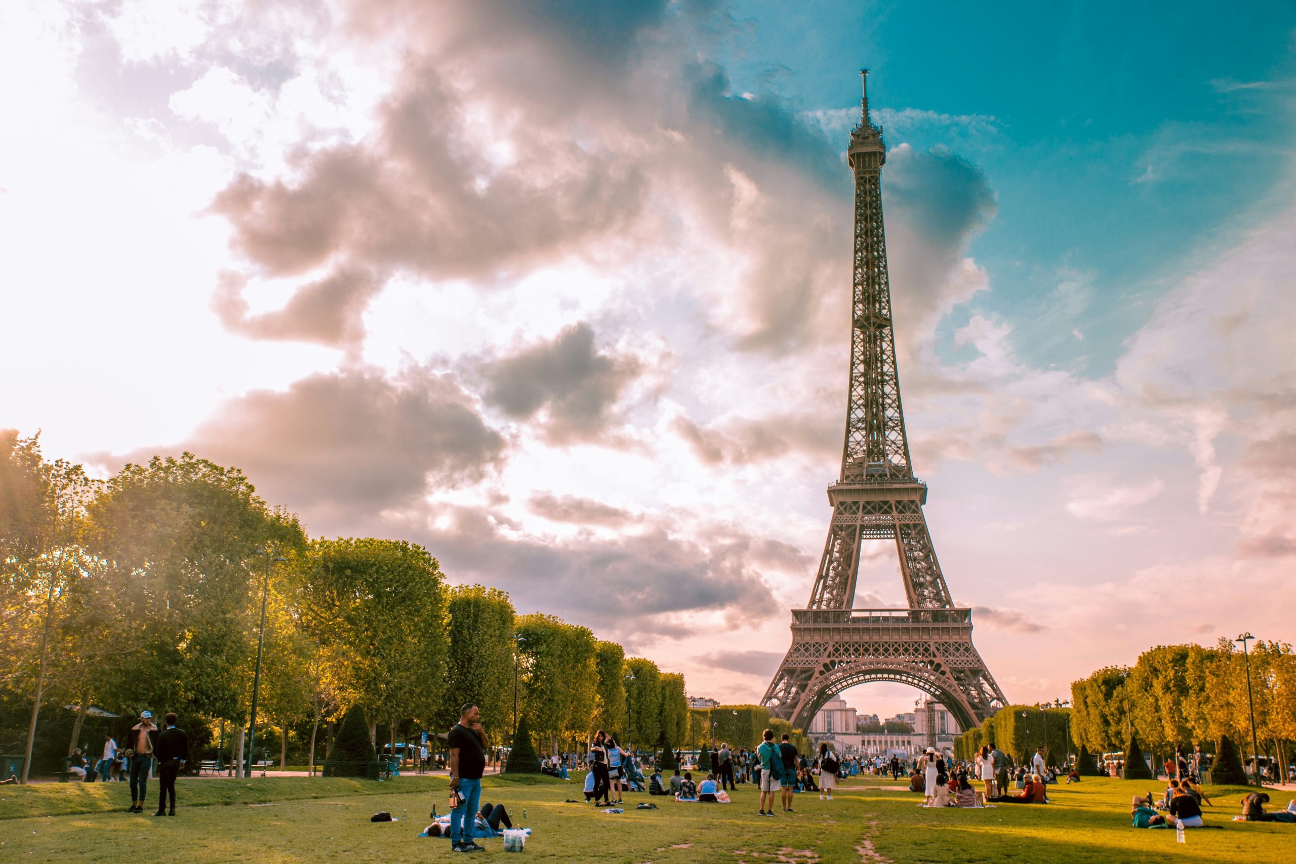 Eiffel scaled